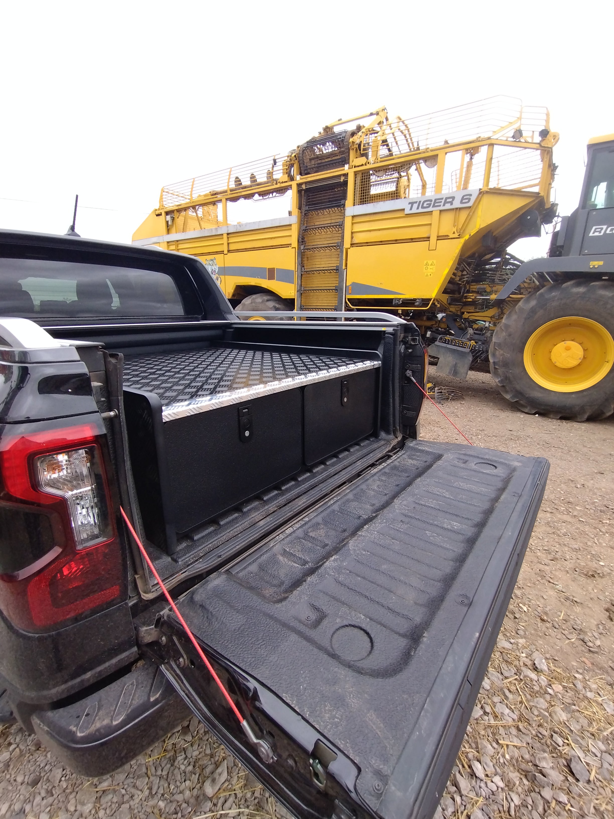 Side by side drawer set (with upstand sides)