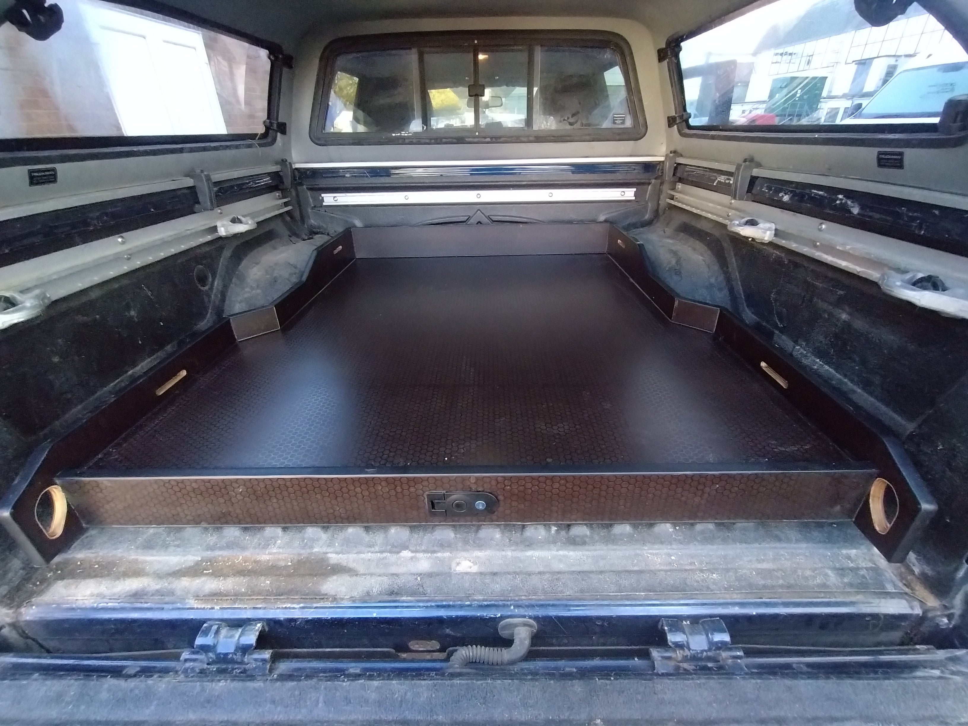 Sliding Deck